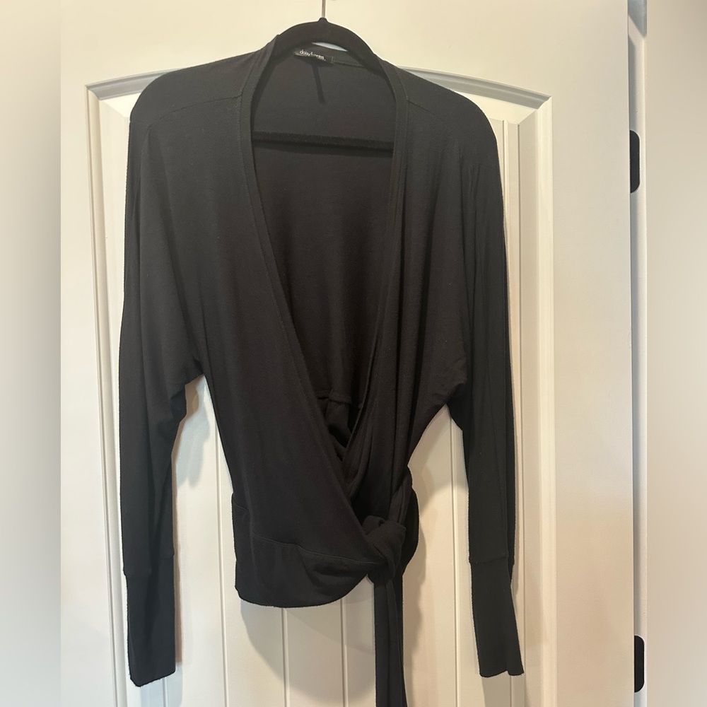 Daisy Fuentes Women’s Black Wrap Blouse. P-XL